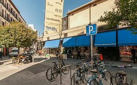 Your Home Close To Prado Museum